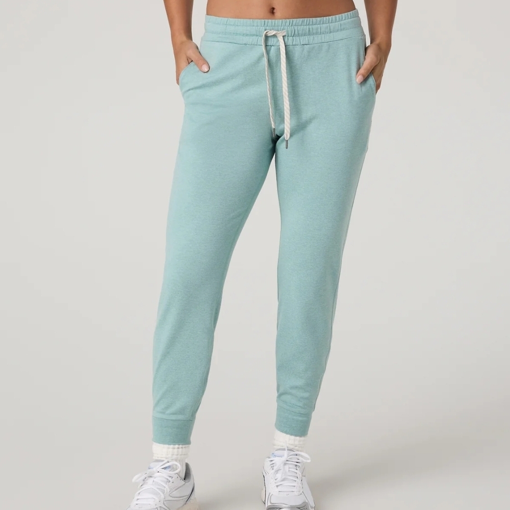 Vuori Performance Joggers